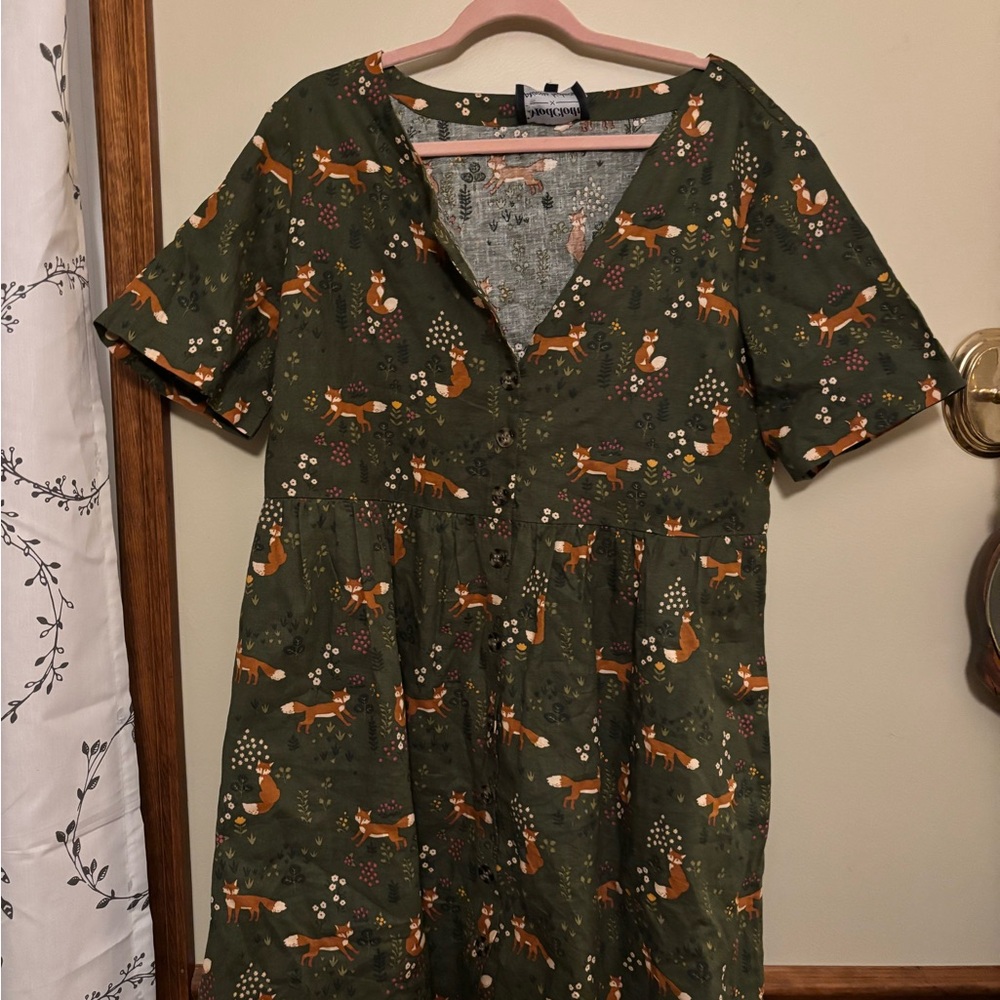 Modcloth Forest Green Fox Pattern Midi Dress - image 1
